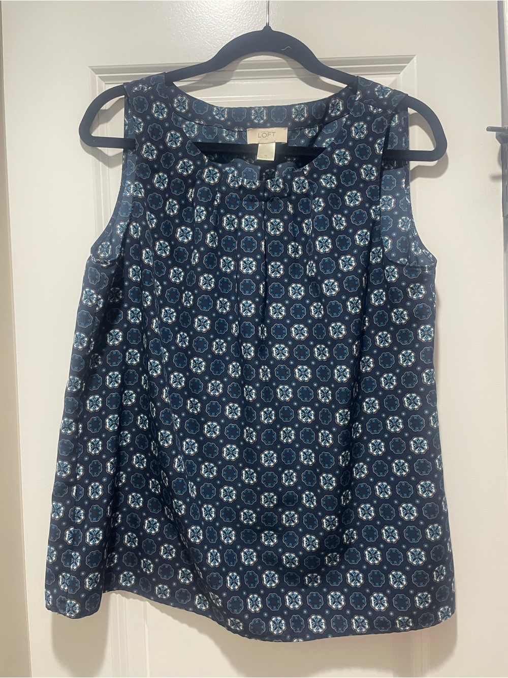 LOFT Blue Geometric Print Sleeveless blouse